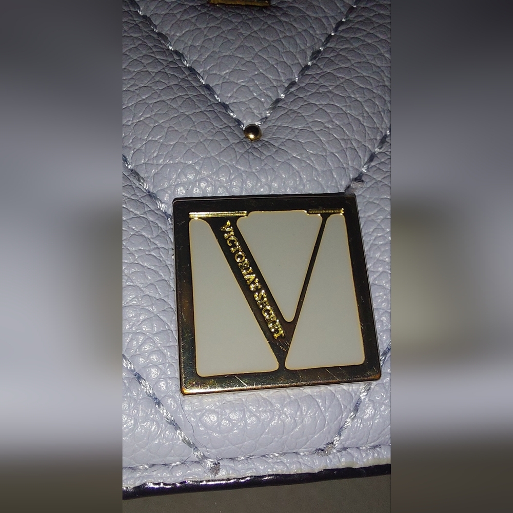 Victoria's Secret Jeans Couture Quilted Card Holder EUC smoke Free Home - Picture 6 of 12